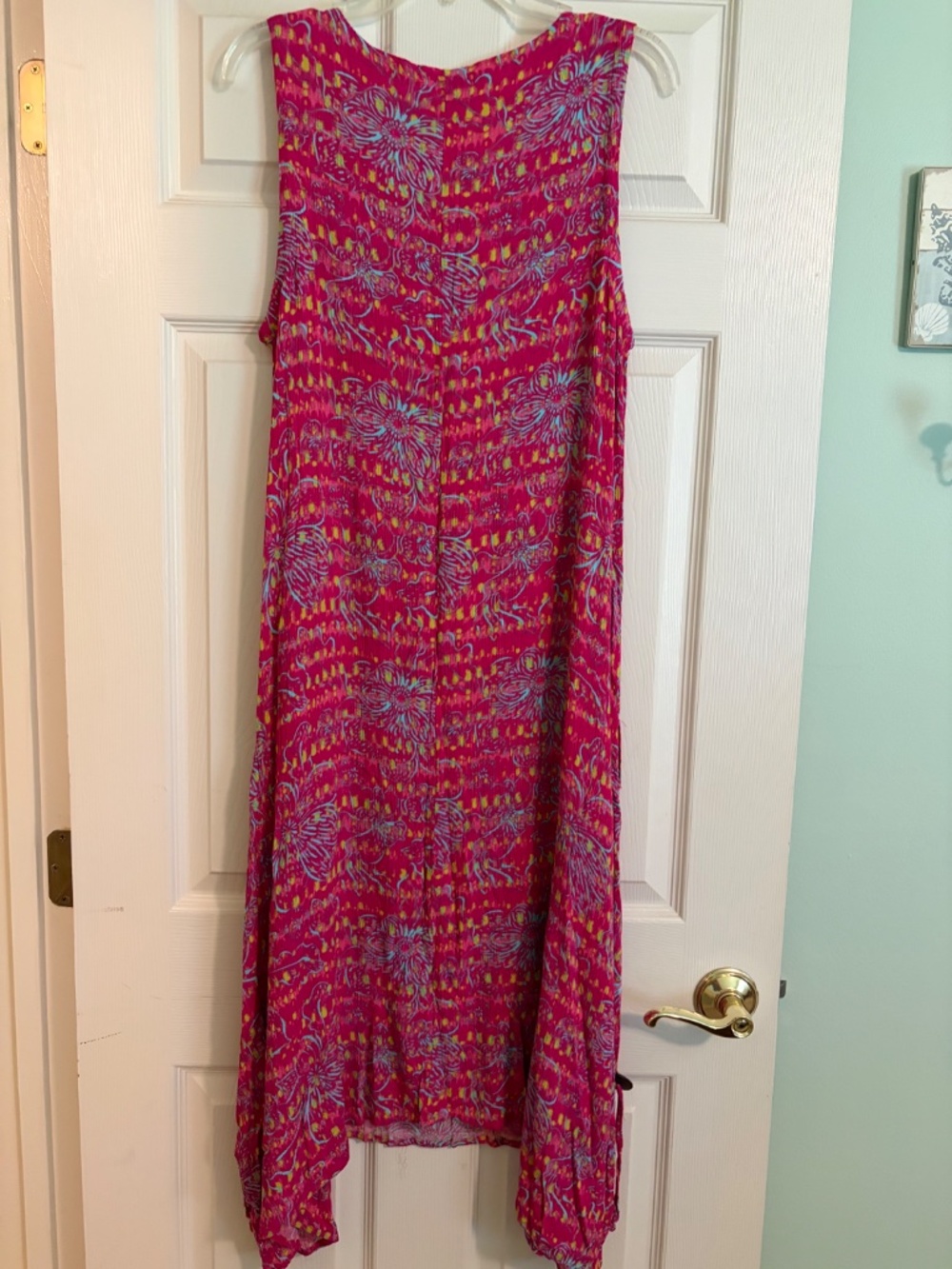 Beach cover-up - Picture 2 of 6